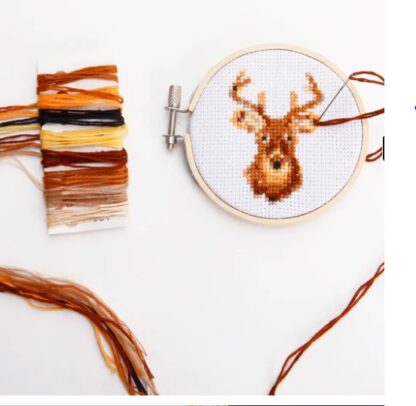 Kikkerland embroidery set deer - Afbeelding 3
