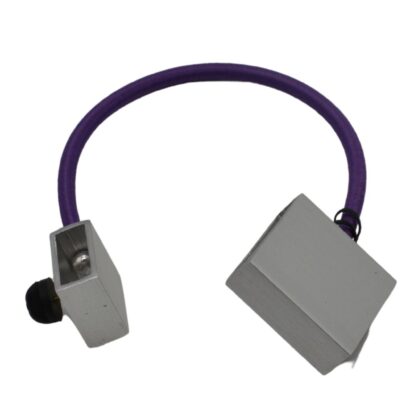 Christine Brampti broche purple