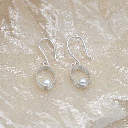 SierGoed.com oorbellen pearldrop white - Afbeelding 3