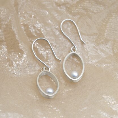 SierGoed.com oorbellen pearldrop white