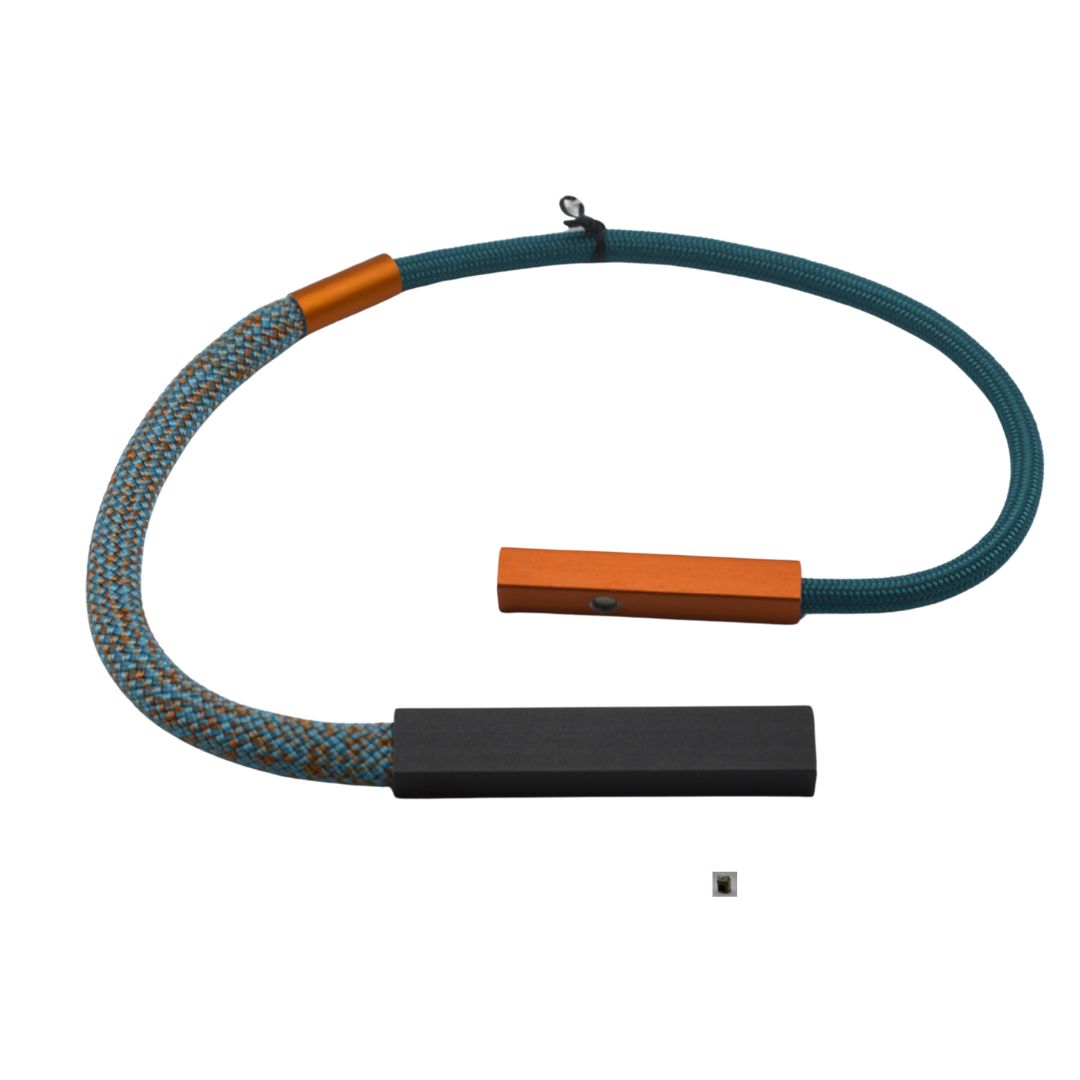 Christine Brampti collier cord petrol